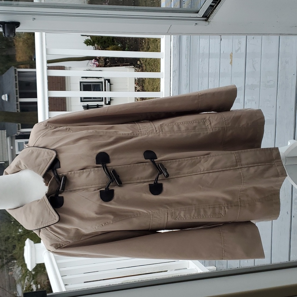 Black Friday Sale:NWOT, Women's Laundry by Design Trench Coat w/ Hood, XL